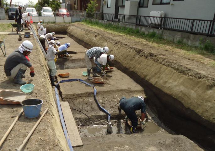 142次調査の作業風景
